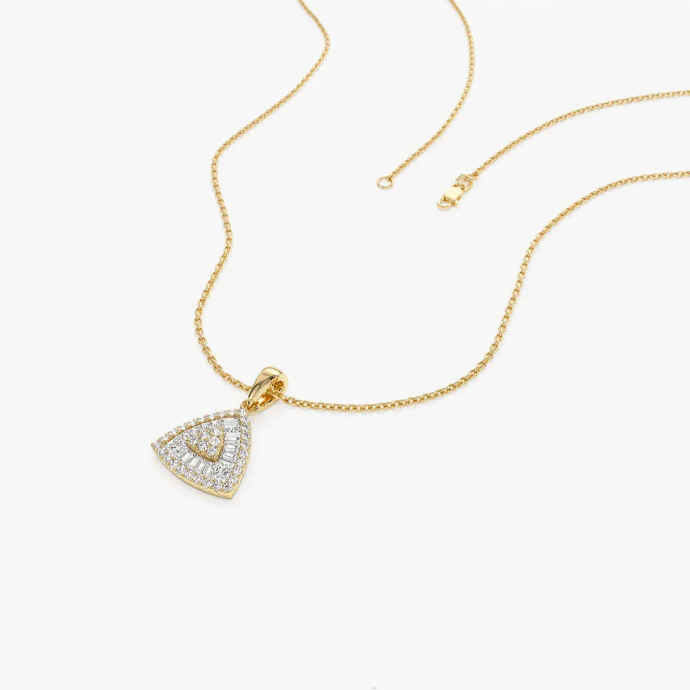 VLOVE Jewelri Corrente de ouro maciço 14K triângulo baguette colar de diamantes