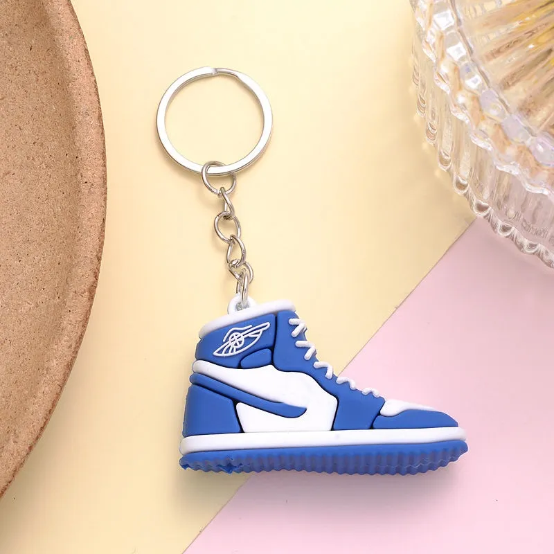 Keychains Lanyards Keychains Lanyards Hot Sale Soft Pvc 3D Mini Sports Sneaker Keychain Designer New style Trainer Keyrings Resin Shoe Key Chain Accessories