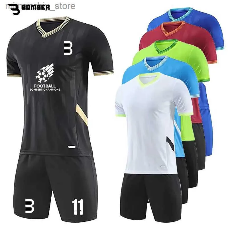 Collectible Football Soccer Set Boys Short Seve Set Training Suit Jerseys Hight Quality Football Kid vuxen Survetent Anpassad Q231117