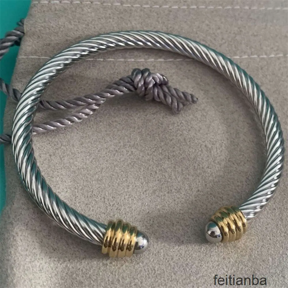 Bracelet manchette homme multi-liens cuirs bleu marine marron passant métal  – Les Epatants