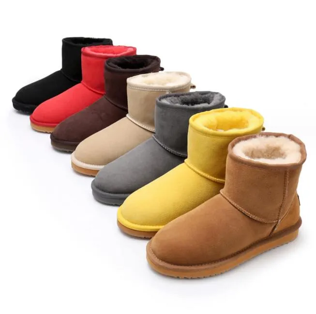Classic Mini women snow boots hot sell 5854 Ankle Sheepskin keep warm boot with card dustbag beautiful gifts