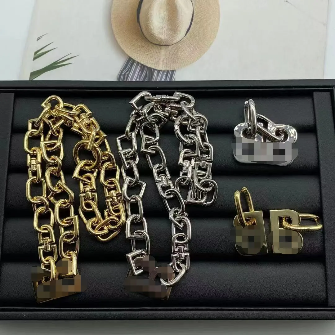 Vild obegränsad hiphophalsband örhängen Big B Letter Pendants Cuban grova kedja män punk stil glänsande icke-blekande kvinnor tjocka armband designer smycken set bbs1