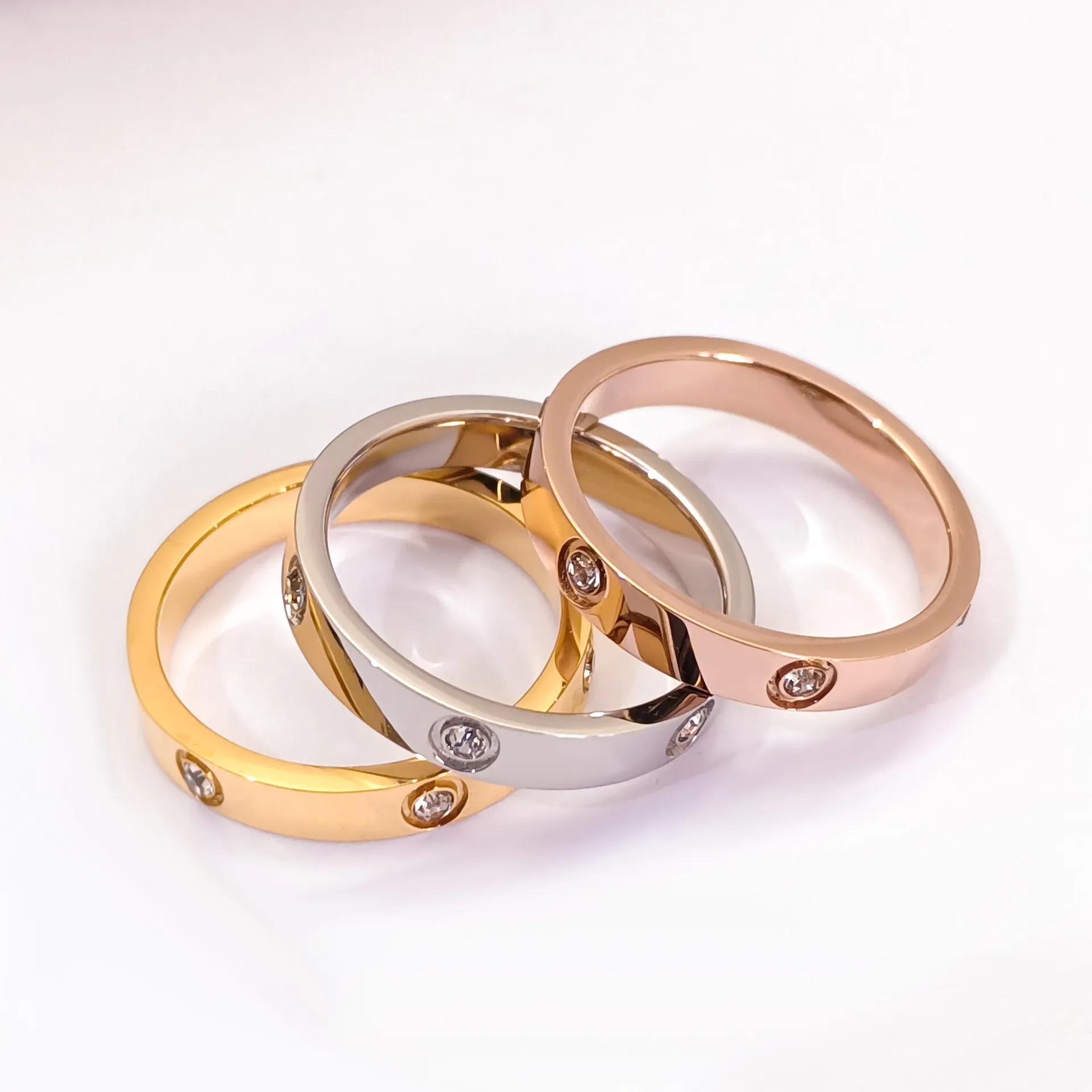 designer ring Titanium steel silver love ring men and women rose gold jewelry for lovers couple rings for women