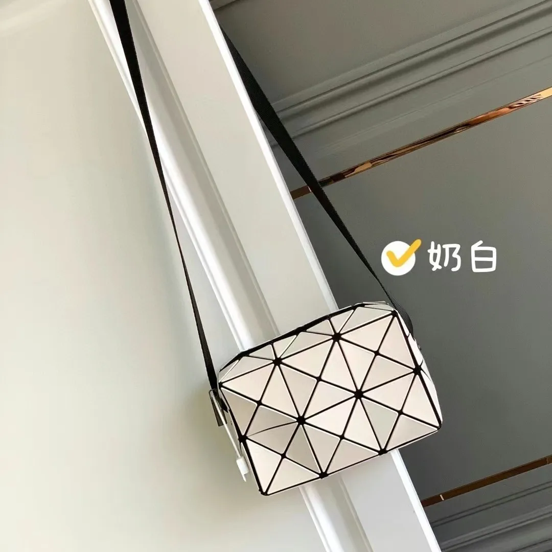Nuova borsa a scatola quadrata a scatola quadrata Laser giapponese giapponese sanzhai geometriche borse per cellulari rombi per donne