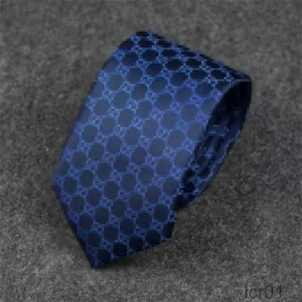 2023 NYA MEN BILDER Fashion Silk Tie 100% Designer Slips Jacquard Classic Woven Handmade för bröllop Casual and Business Sltages Original Box593o