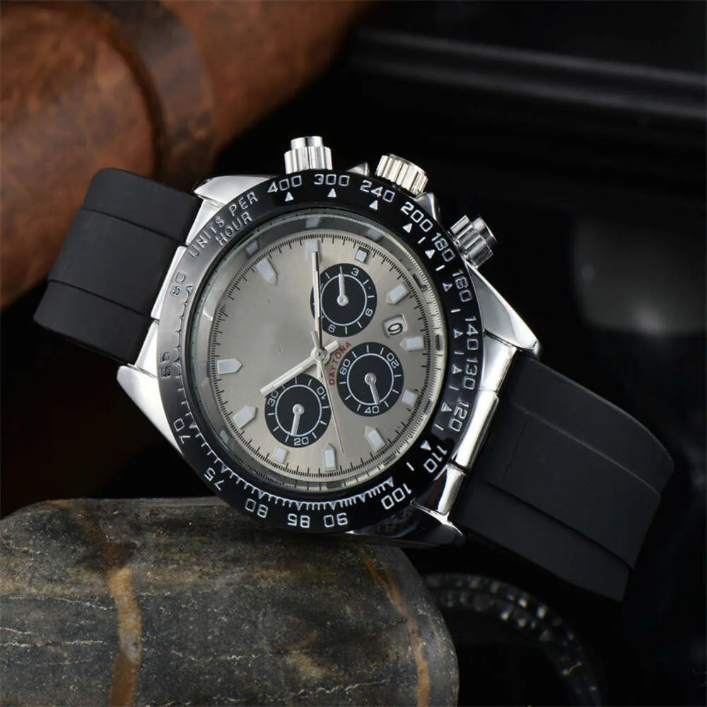 Montre pour hommes montres de créateurs de luxe reloj top montre à quartz Pai Di Tong Na célèbre hommes et femmes en acier inoxydable étanche