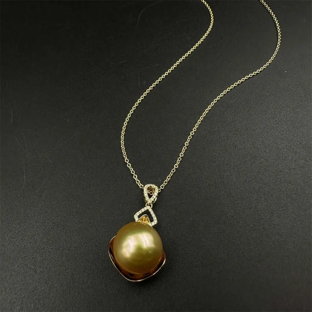 High Quality Pendant Solid Gold Seawater Pearl With Natural Diamond Necklace Women Fine Jewelry