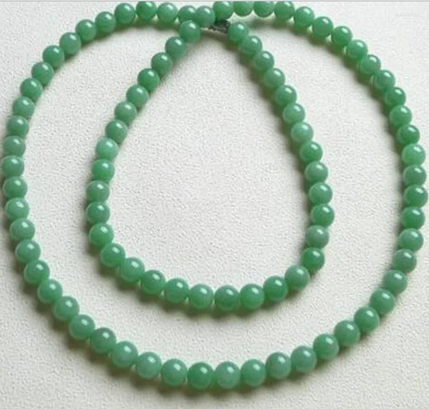 Chaînes bijoux de mode véritable un collier de perles de perles de jadéite de jade naturel vert
