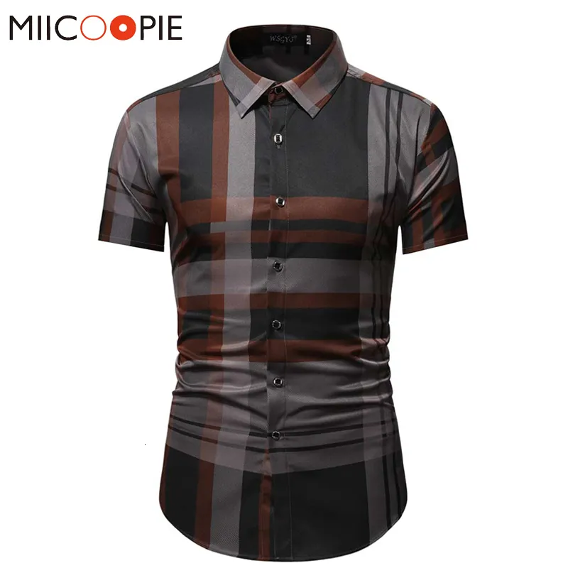 Camicie casual da uomo Estate Business Social Chemise Homme Casual Party Camicia a maniche corte a righe da uomo Abito di lusso con bottoni Moda Uomo Abbigliamento 230418