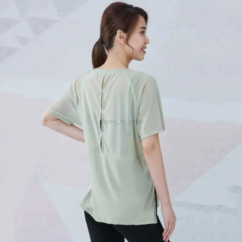 Lu Yoga New 2021 Yoga Sports Shortleeved Women's Fitness Sportsメッシュステッチホロー