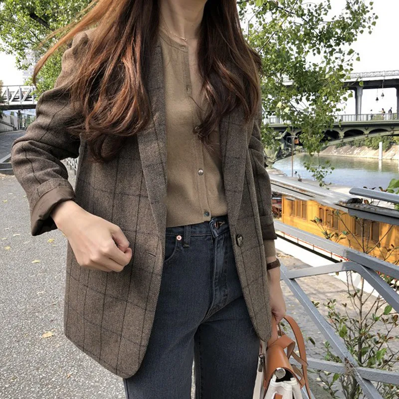 Kvinnors kostymer Blazer's Plaid Blazer Coat Elegant Female Autumn Business Casual Outfits Polyester Spring Jacket Topps Korean Style Overcoat 230418