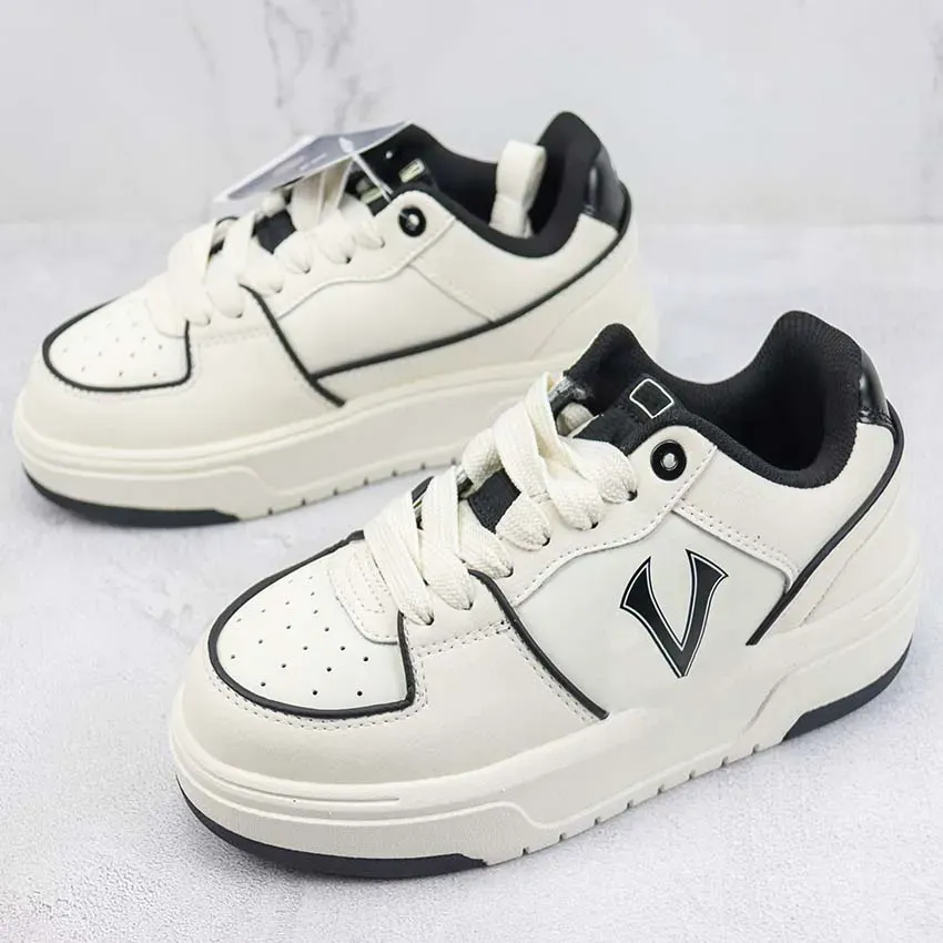 Designer Chaussures décontractées Low Men Femmes Senior Chaussures Running Sports Shoe Platform Triple Whote Shadow 1 Spruce Aura Pale Ivory Washed Coral Sports Sneakers