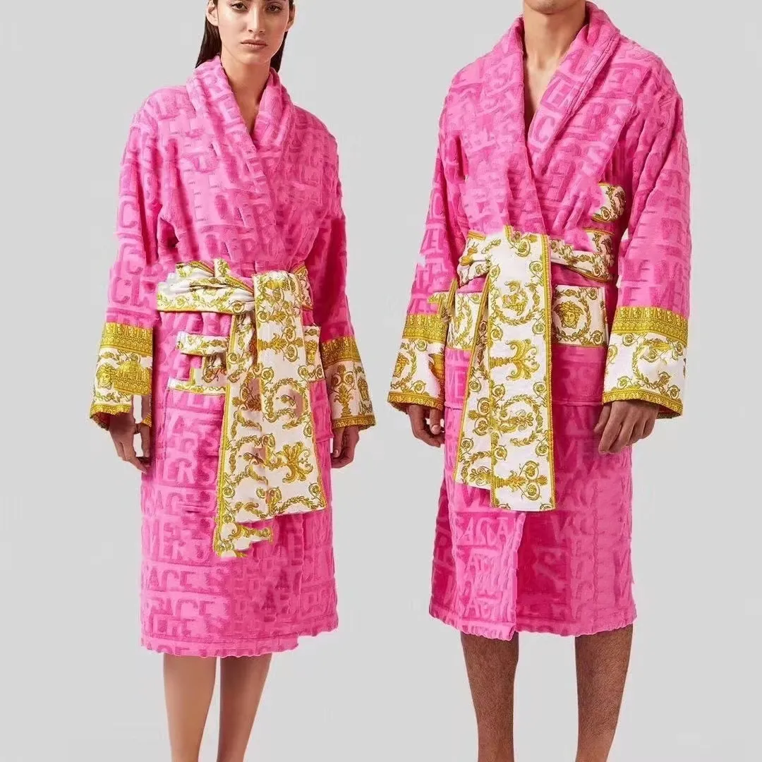Banyo Robe Batrobe Tasarımcı Hırka Aşıklar Uzun Style Lüks Avrupa Baskı Parlak% 100 Pamuk Lüks Çift Banyolu Toptan 2 Çift Fiyat% 10 İndirim