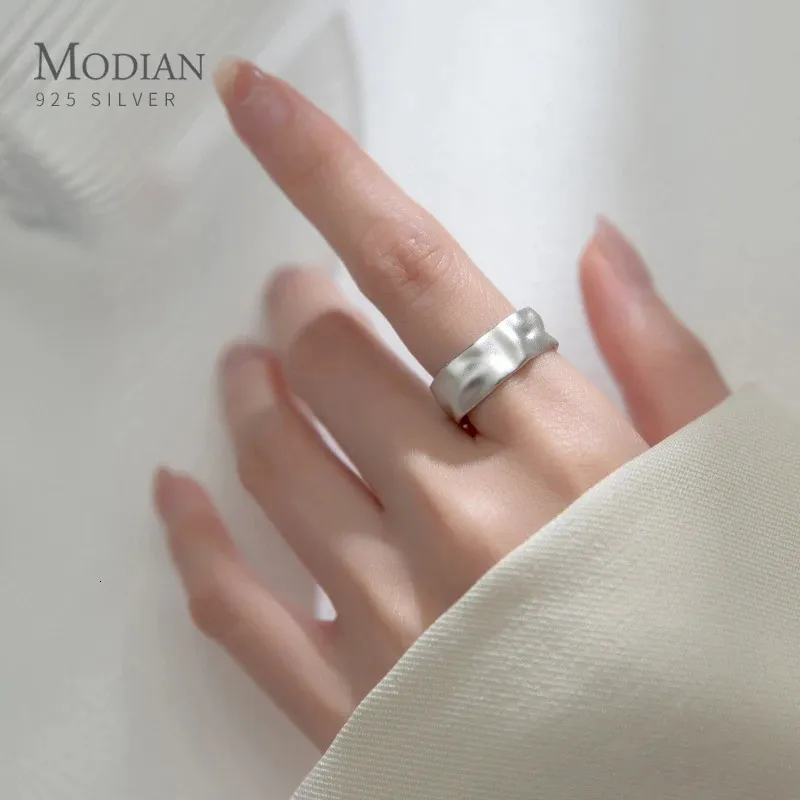 Anneaux de mariage Modian 100% 925 argent Sterling vague irrégulière mat élégant taille libre femelle bague pour femmes réglable Fine bijoux cadeau 231118