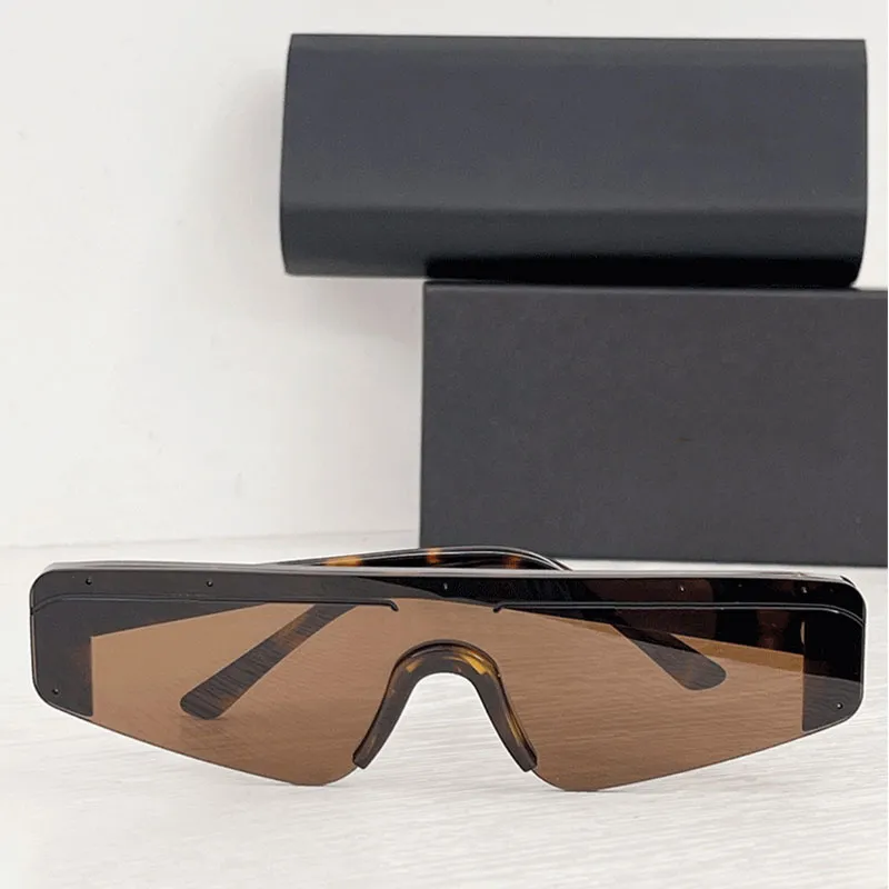 Ski rectangle sunglasses 2025