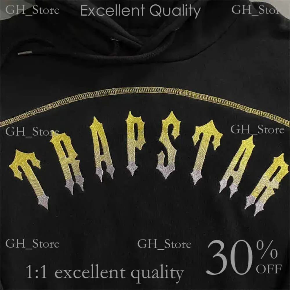Trapstar Tracksuits Suit Men Central Cee Set Top Quality Gold Letter