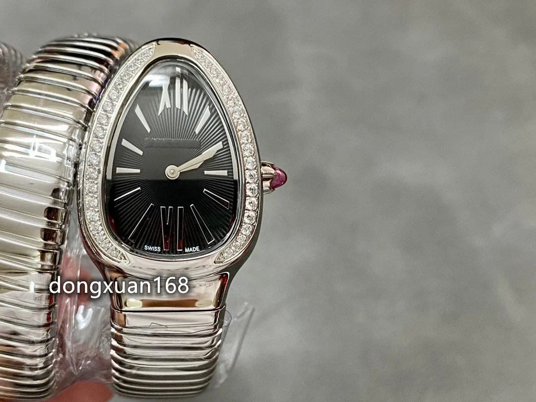 La montre BVF pour femme a un diamètre de 35 mm avec un mouvement à quartz suisse et un boîtier en céramique miroir en verre saphir.