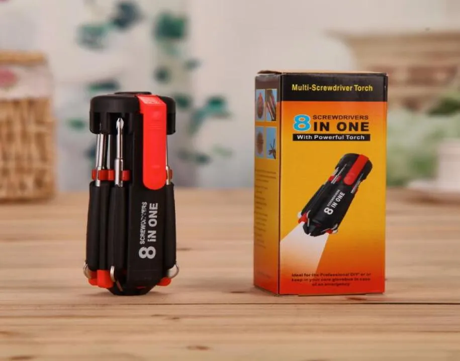 Multiscrewdriver Torch 8에서 6 개의 LED 강력한 토치 도구를 가진 스크루 드라이버 1에 8 개의 스크루 드라이버 조명 손전등 나사 드라이버 홈 수리 도구 CCA15671008