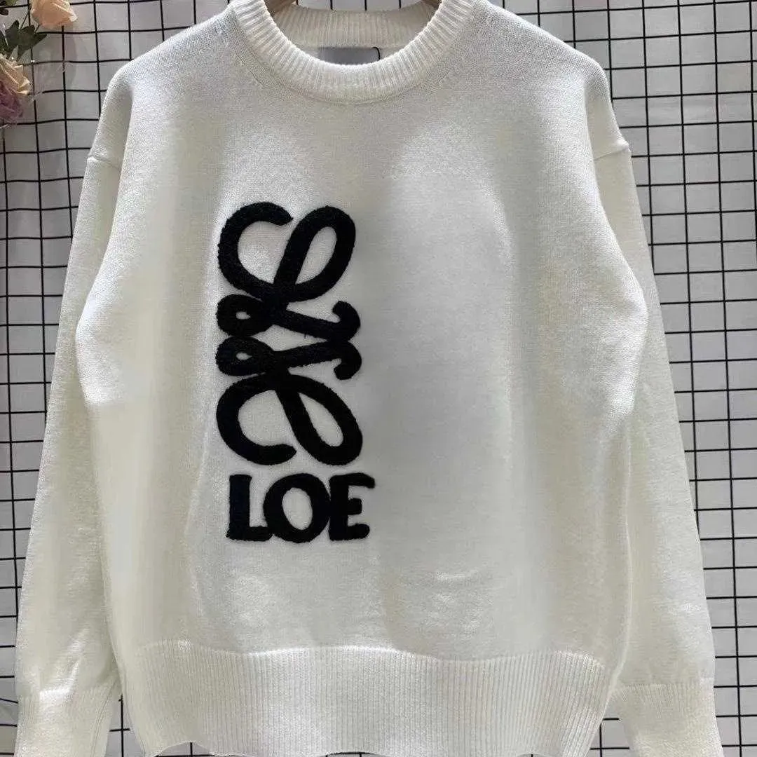 2023 Autumn Winter Knited Swater Women Haft Hafdery Lowewe Knitwear Wool Designer ciepły sweter Nowy E S Długie rękawowe pullover