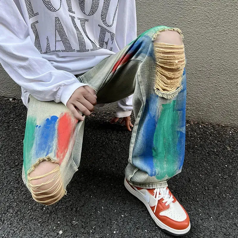 Men's Jeans Small crowd design colorful graffiti torn jeans men's American high street straight tube loose fitting wide leg long pants 231118