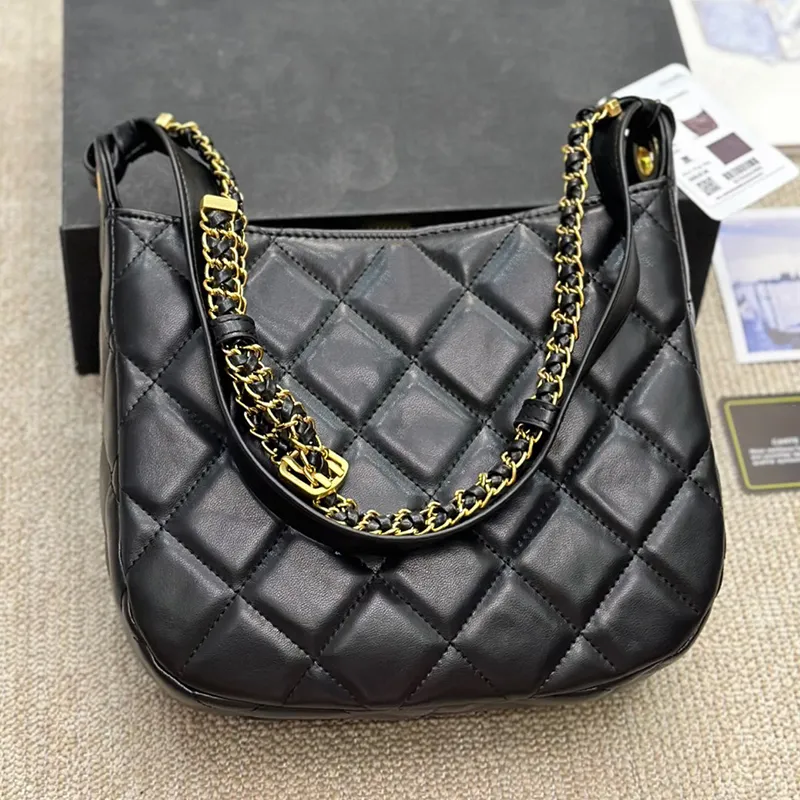 Diseñador Mujeres Hobo Acolchado Vintage Hippie Bolso de hombro Francia Marca de lujo Cadenas de tejido Correa Bolso pequeño Lady Black Lambskin Cuero Axilas Bolsas de compras