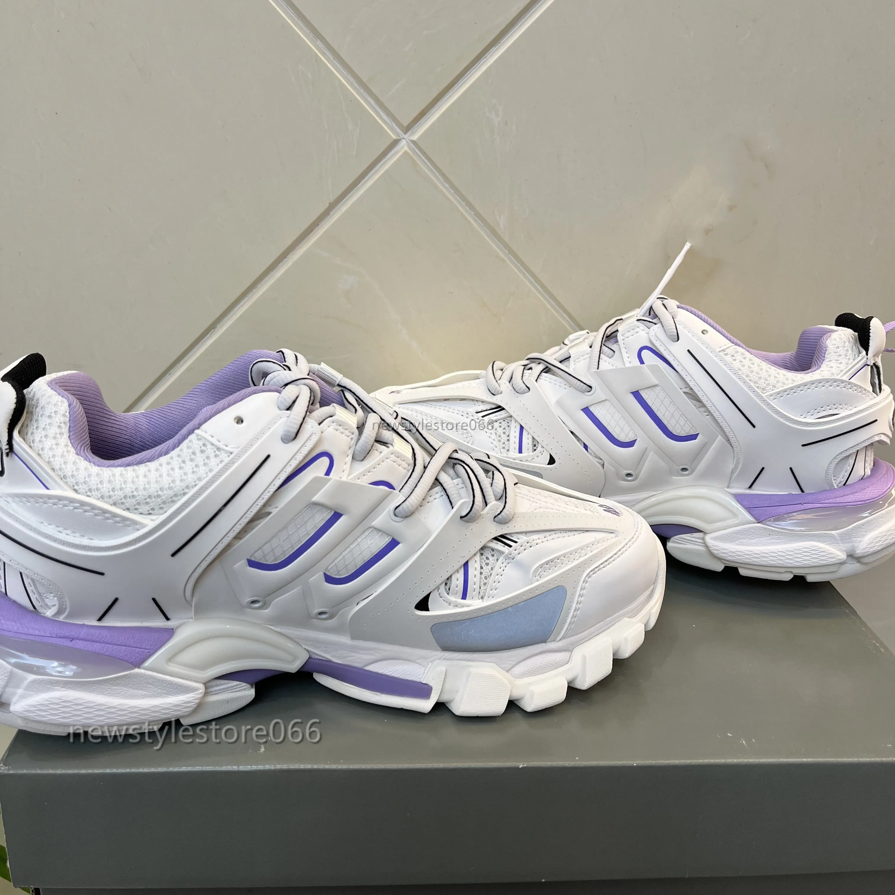 Balenciaga store bianche donna