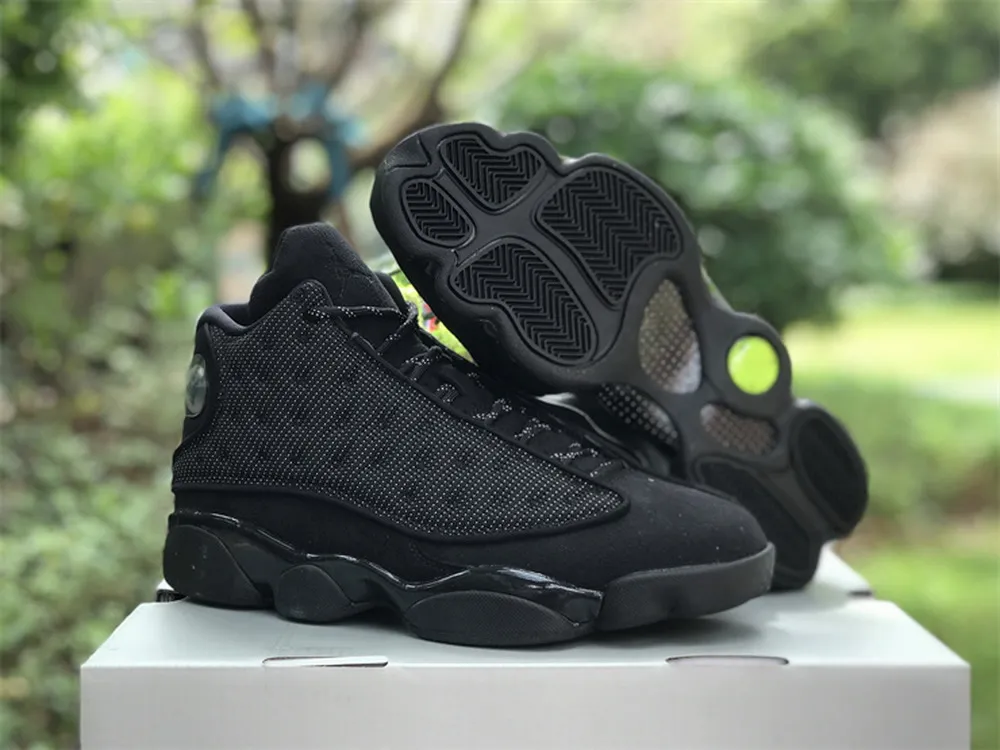 Black cat outlet 13s release date
