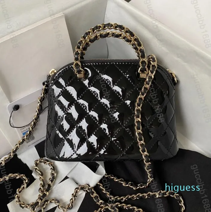 2023 new Mirror Quality Designers Mini Shell Bags 16.5cm Womens Classic Quilted Zipper Bag Patent Leather Black Purse Handbag Crossbody Shoulder Chain Strap Box Bag