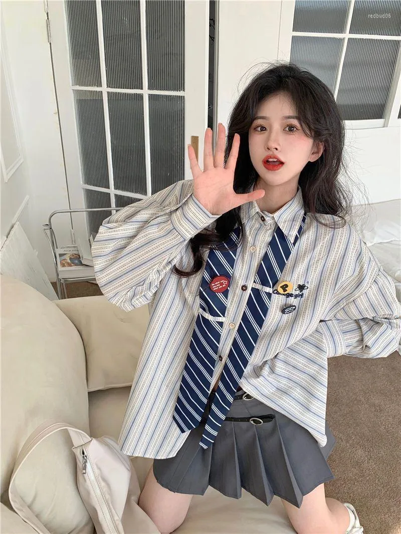 Blouses Striped Shirt Women voor dames Vintage Koreaanse stijl Kawaii Vrouw Casual losse streetwear Blue Long Sleeve top schattig Harajuku