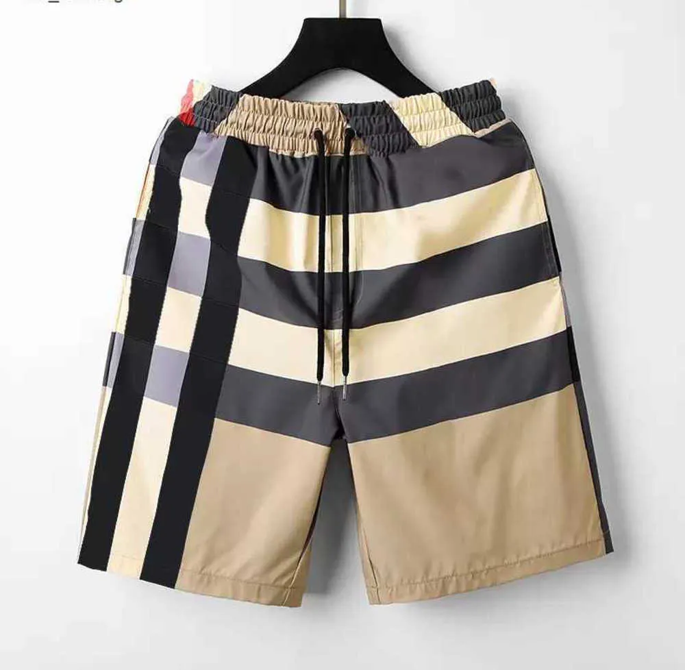 2023 Stripes Mens Womens Designers Burberys Shorts Summer Fashion Streetwears Clothing Quick Drying SwimWear Printing Board Beach Pants