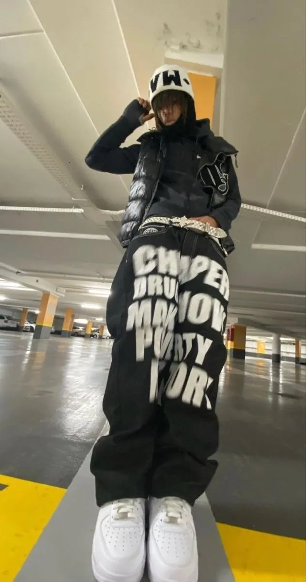 Мужские джинсы Y2K Черные грузовые буквы с писем с винтажными мешковатыми брюками с высокой талией эстетической уличной одежды Harajuku 90S 230419