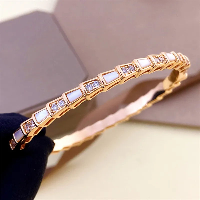 Bracciale rigido di design Bracciale gioielli di lusso donna oro rosa 18 carati argento rosso agata verde serpente braccialetti di diamanti designer di gioielli ragazza signora paty compleanno AAA