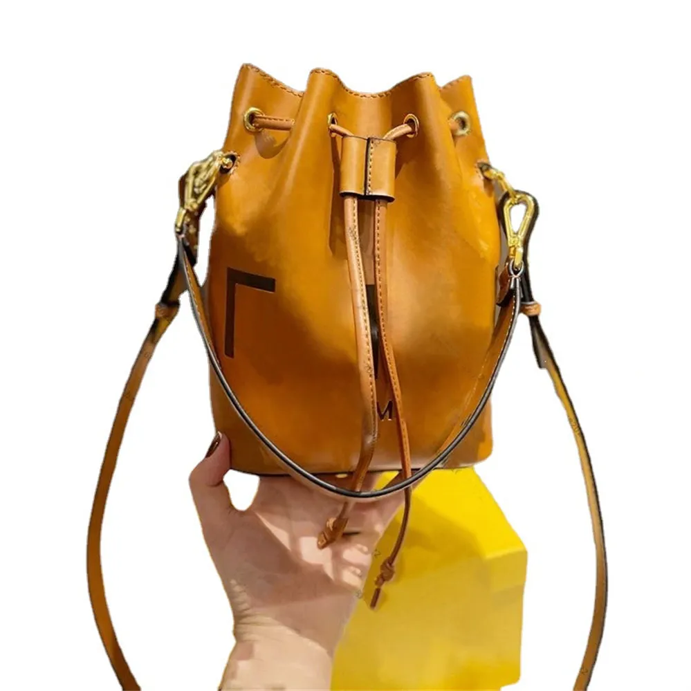 2023 Mini Bucket Bag Top luxe Designer Crossbody Schoudertassen Handtas damesmode lederen handtassen handtas groothandel verwijderbare schouderriem