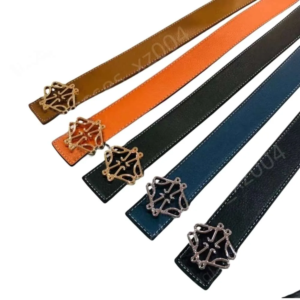 Lowee Belt Designer Top Quality Classic Belt's Belts Men's Hollow Out Light Double face en relief Boucle lisse