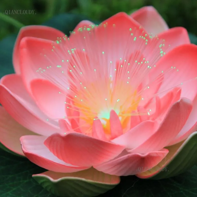 Dekorativa blommor kransar konstgjorda vattentäta led optiska fiberljus flytande rosa lotus huvuden lily bröllop fest natt dekoration d57de