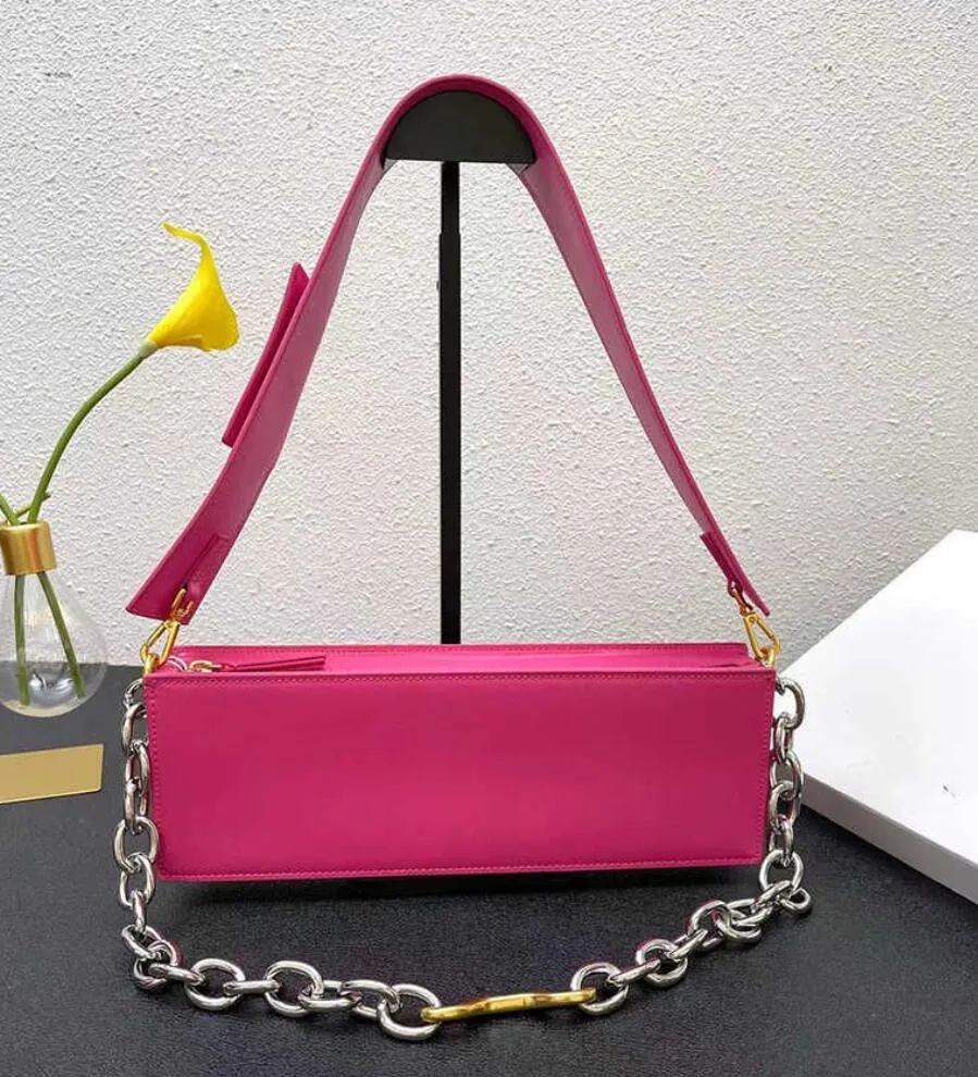 AAA Quality Women Women Bags Designer Hands Handclity Design French Hand Counter Messenger Hand Hand Carning Cowwead