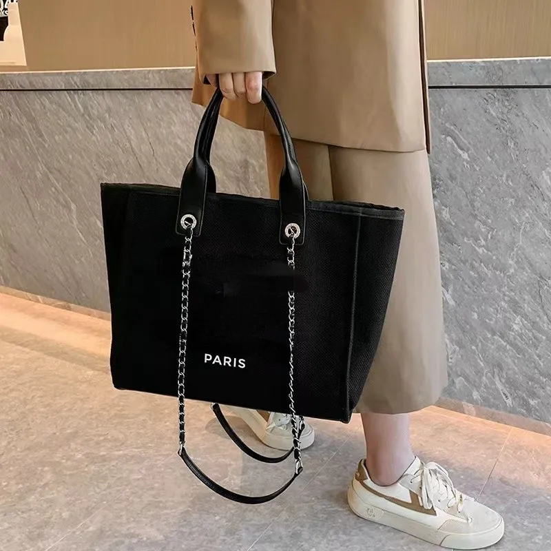 High-End Tote Çanta Modaya Moda Joker Omuz Çantaları Çocuklar ve Anne Baskı Kırmızı Moda Markası Kadınlar İçin Büyük Kapasite Çantası