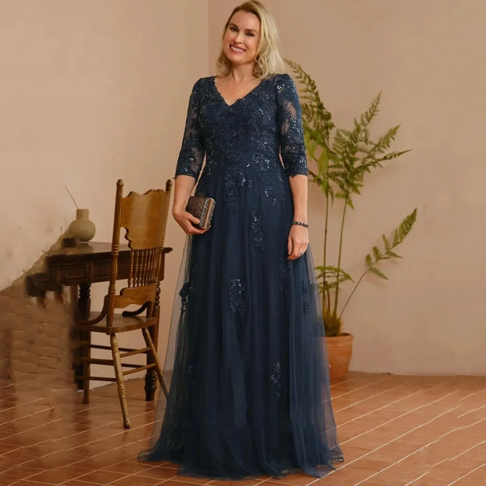 2024 Demure V Neck A Line Mother of the Bride Dress Half ärmar Glitter spetsarapplikationer Tulle bröllopsfestklänningar plus storlek Robe de soriee