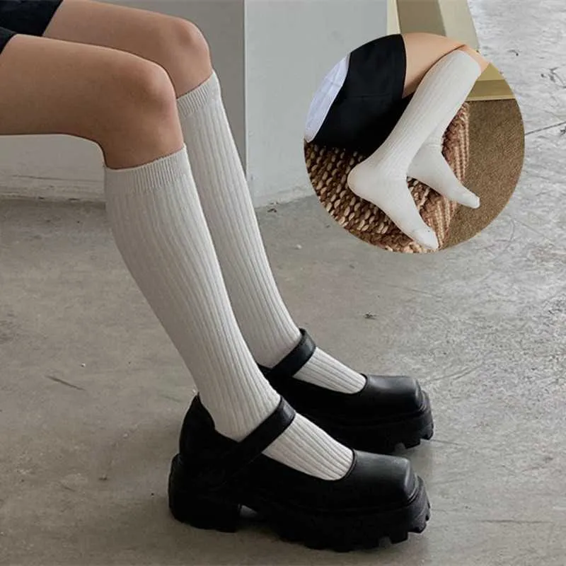 5 PC -strumpor Hosier Långa strumpor Kvinnor Strumpor Stickning Cotton Autumn Winter Warm High Stockings Ladies Girls Fashion Solid Kne Socks For Women Z0419