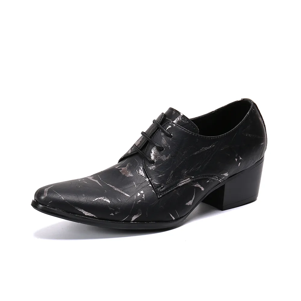 Moda Men Sapatos de couro Sapatos de vestido de vestido alto Men Brand Bullock Leather Leather Black Lace Up Up Wedding Mens Shoes