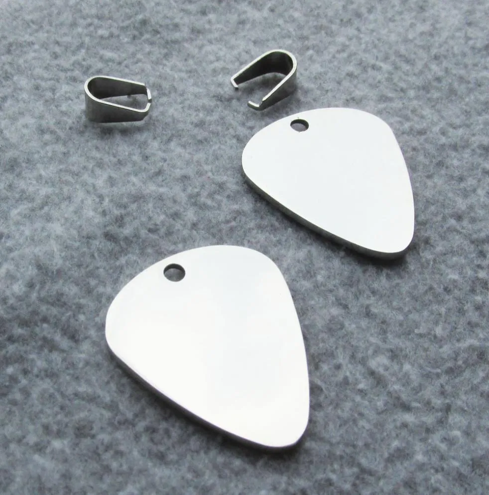 100pcslot Blank Stainless Steel Dog ID Tags Triangular Guitar Pick mental pet dog tags whole3112509