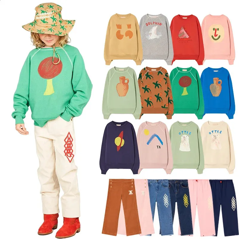 Set di abbigliamento 2023 Primavera Autunno Set per bambini Ragazzi Ragazze Felpe Pantaloni Tuta TAO Kid Felpe con cappuccio Stampa Outwear 231118