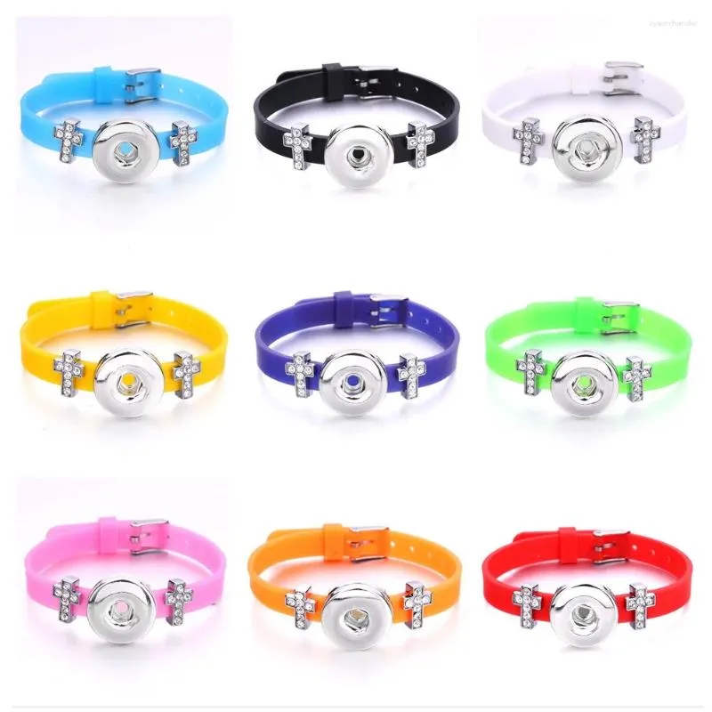 Bangle 15PCS Snap Jewelry Candy Colors Silicone Bracelet For Women Cross Charm 18mm Leather Bracelets