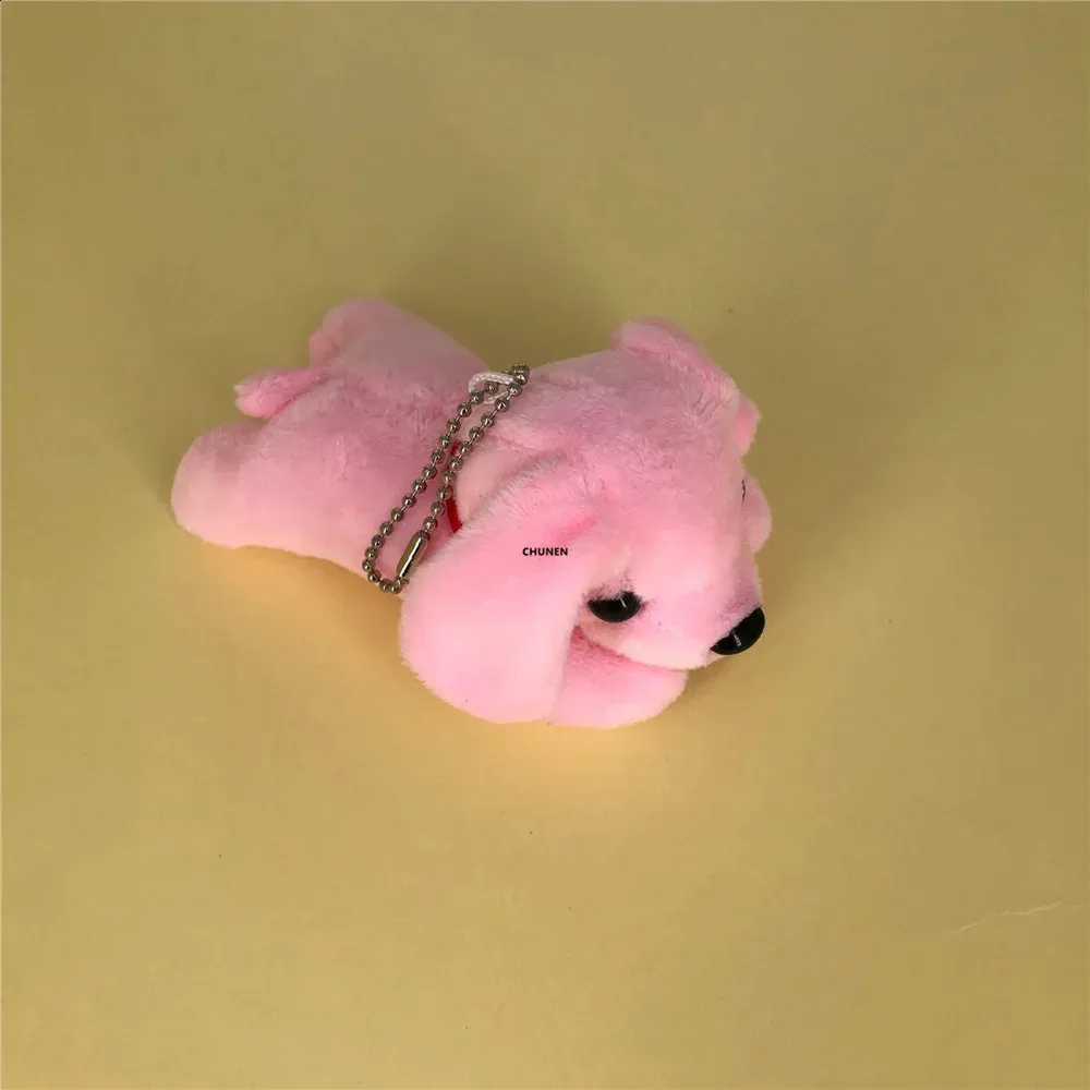 Plyschdockor Small Little 7cm Dog Plysch Doll Key Chain Plush Toy 231118