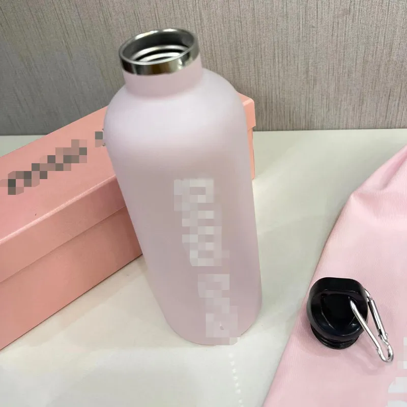 Bottiglie Thermos in acciaio inossidabile di design MM Bollitore sportivo Tazza portatile yoga fitness rosa con confezione regalo