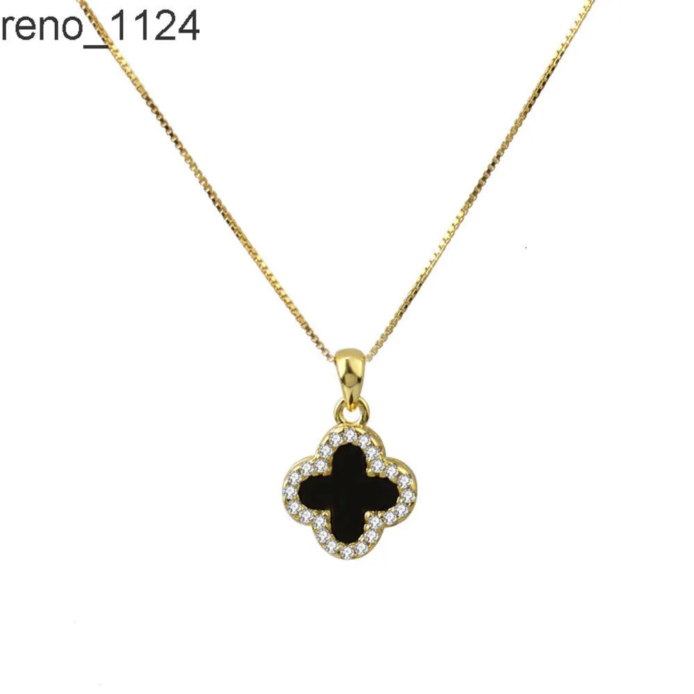 Modische Glücks-Halskette mit vierblättrigem Kleeblatt in Schwarz für Damen