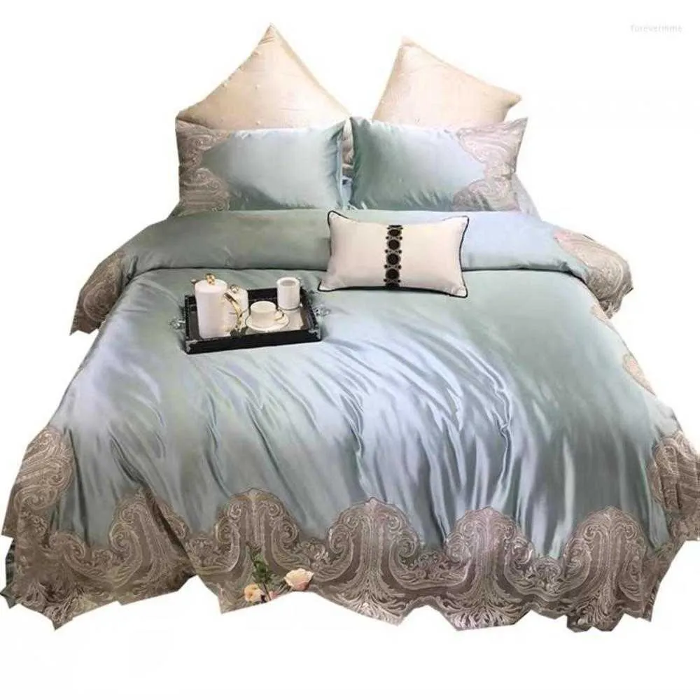Устанавливает французский высококлассный кровать с четырьмя частями Satin Salk Cotton High-end Pure Sheet European European Luxury Court Lightxd8lxd8l