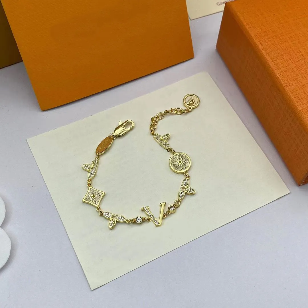 Idylle Blossom Monogram Bracelet Yellow Gold And Diamonds Louis