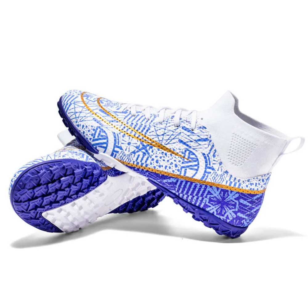 Footy hotsell boots kmart