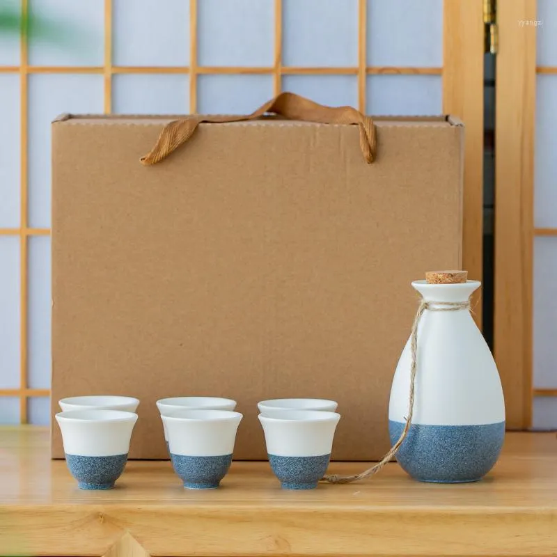 Hip Flasks Handmade Ceramics Flask Set Classic Japanese Retro Creative Sake Cups Home Light Luxury Flasque Alcool Drinkware